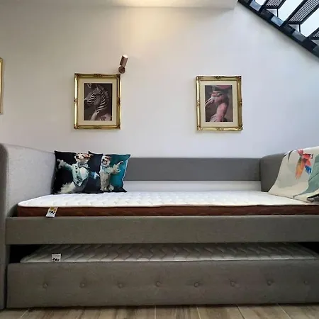 アパート Modern Loft Steps From The *