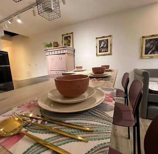 아파트 Modern Loft Steps From The 슬리에마